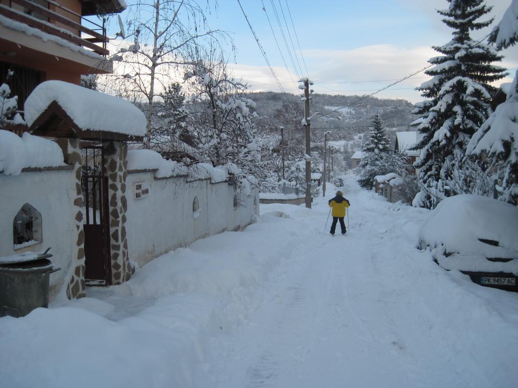 Hadjibulevata Guest House Kovachevtsi Exterior photo